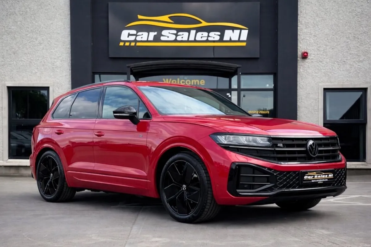 3.0 TDI V6 Black Edition SUV 5dr Diesel Tiptronic - Image 1