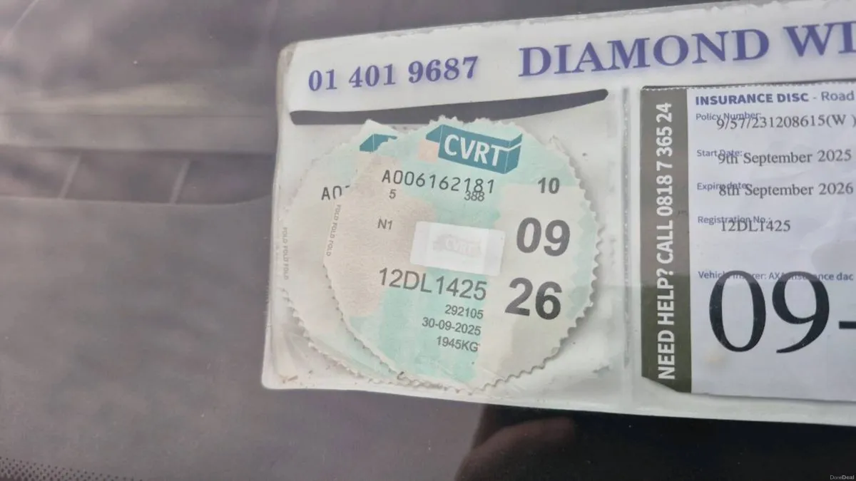 12 Peugeot parner 3 seater doe - Image 2