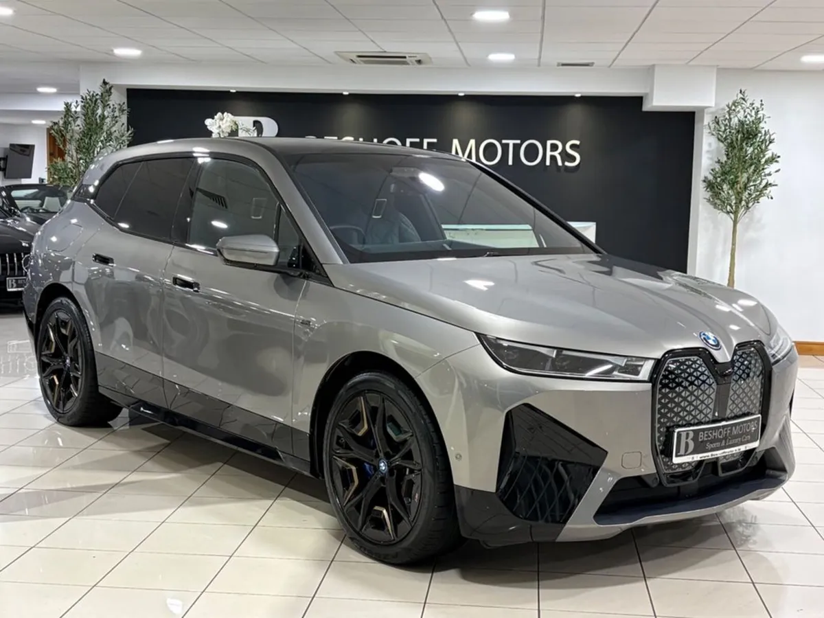 BMW iX IX M60 X-DRIVE=HUGE SPEC//AS NEW=FULL SERVI - Image 1