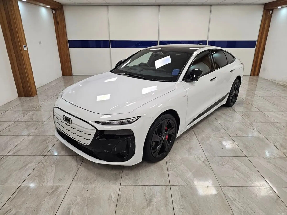 Audi A6 Sportback e-tron SPORTBACK NEW MODEL // 10 - Image 3