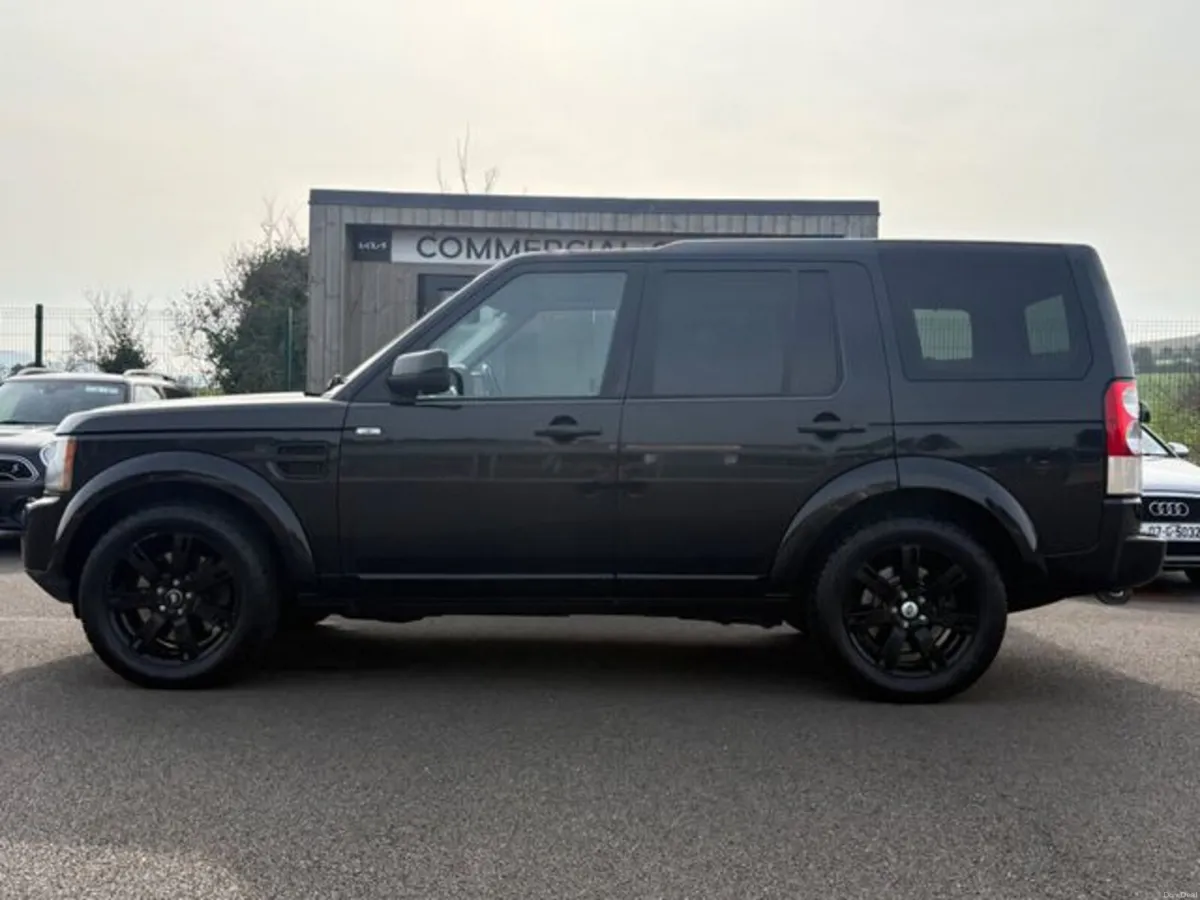 Land Rover Discovery 4 3.0 V6 - CREW CAB - Image 4