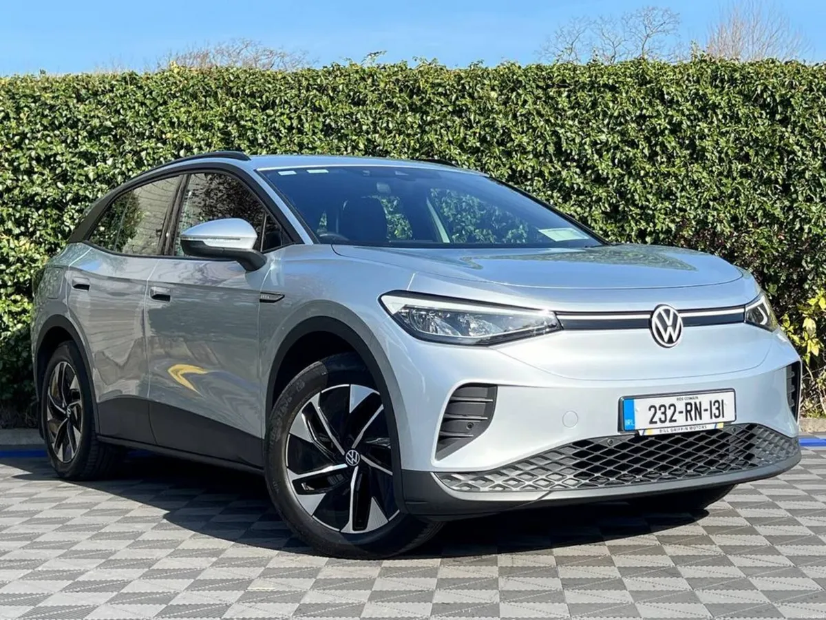 Volkswagen ID.4 PURE LIFE 52KWH // LOW MILEAGE // - Image 1
