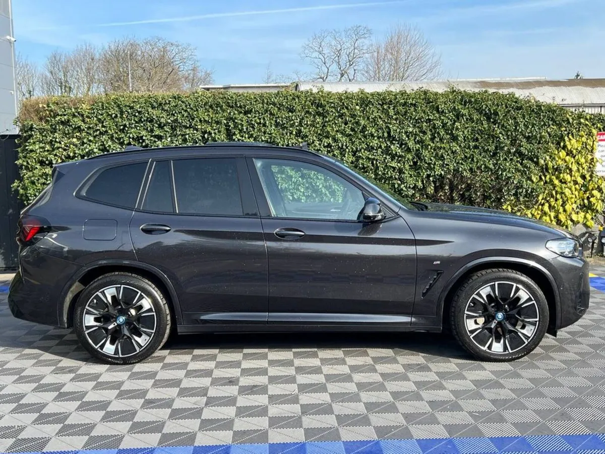 BMW iX3 M-SPORT PRO ** HUGE SPEC ** // OPENING PAN - Image 4