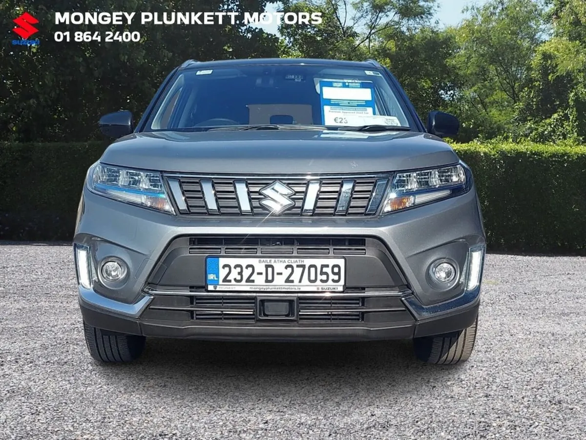 Suzuki Vitara SZT 1.4 Hybrid - Image 2