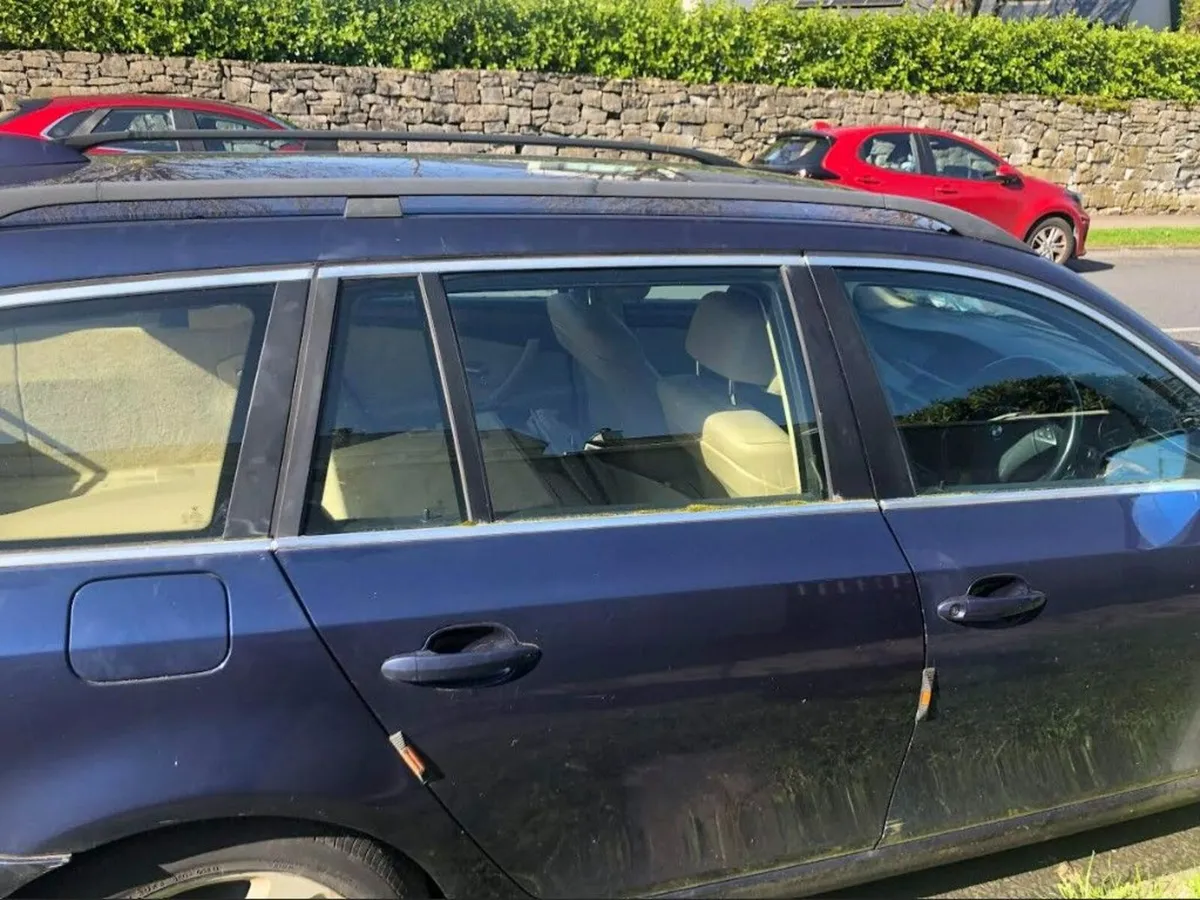 BMW 5-Series 2008 - Image 4