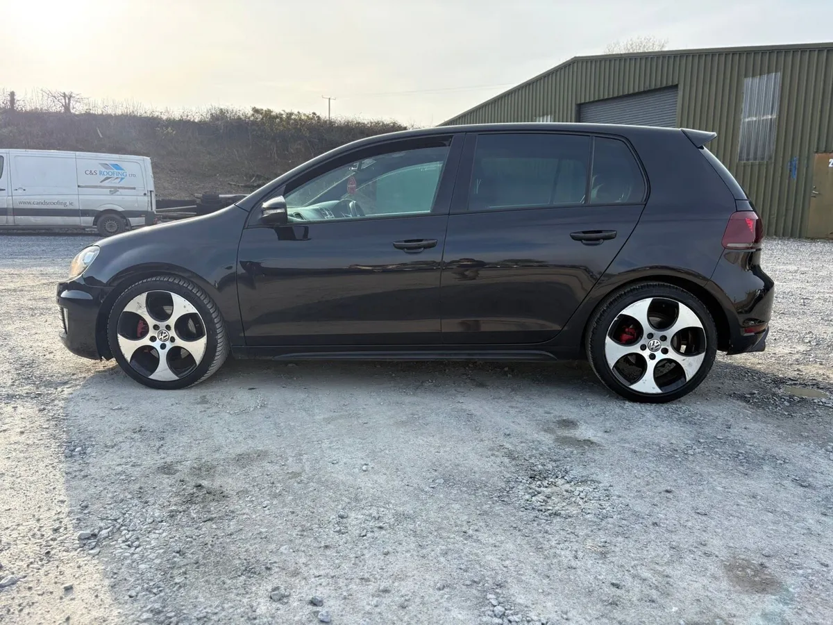 2013 golf GTI 2.0 petrol - Image 2