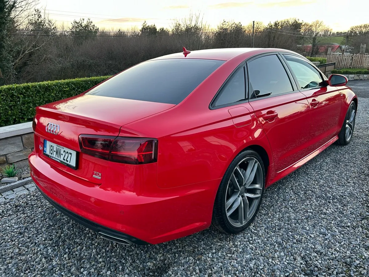2018 Audi A6 Sline Ultra Black Edition - Image 4