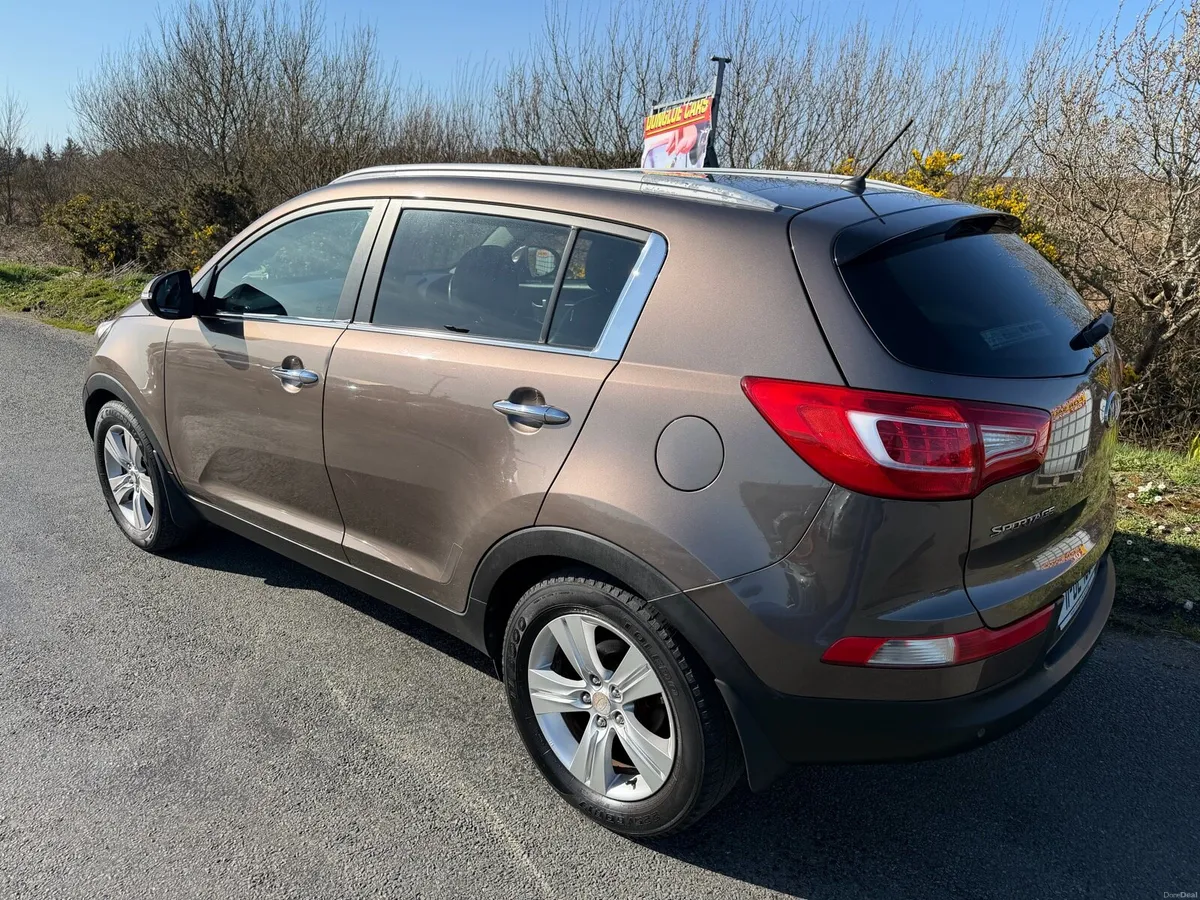 11 Kia Sportage 1.7 Diesel - Image 1