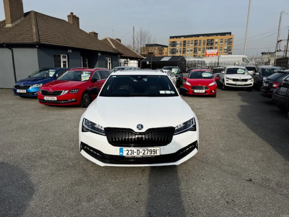 Skoda Superb 2023 SPORTLINE AUTO ESTATE PANROOF - Image 3