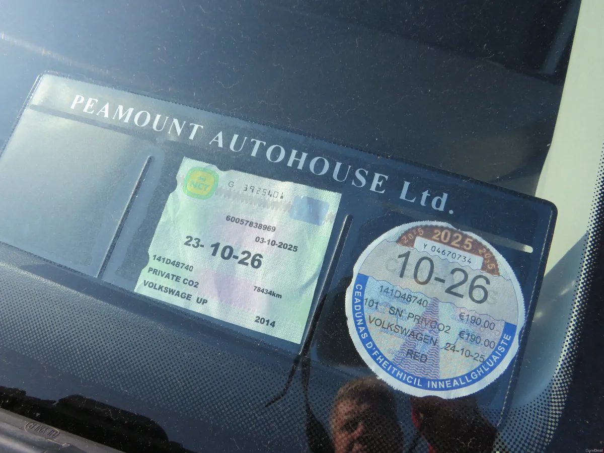 Volkswagen up! 2014 LOW MILES AUTOMATIC - Image 3