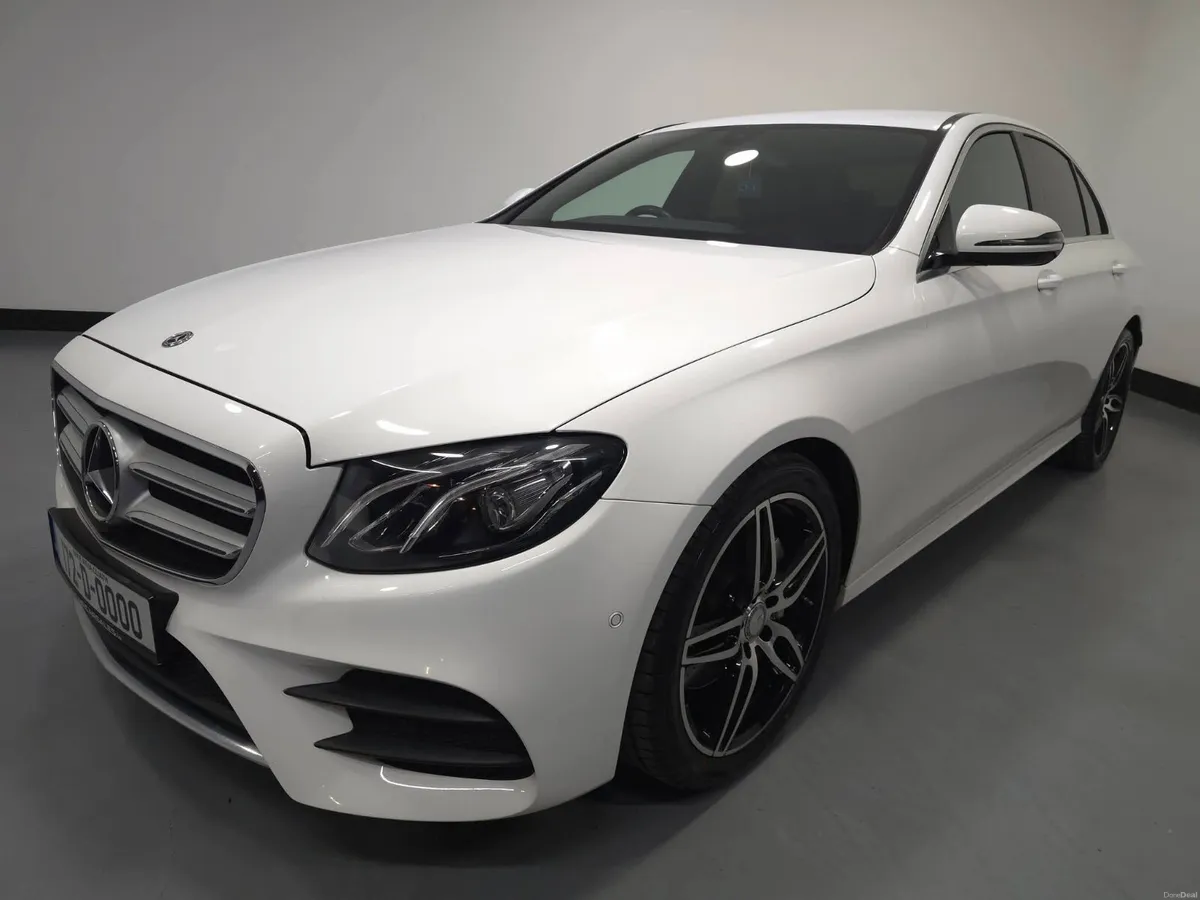 Mercedes-Benz E220 2.0D AMG LINE - Image 3