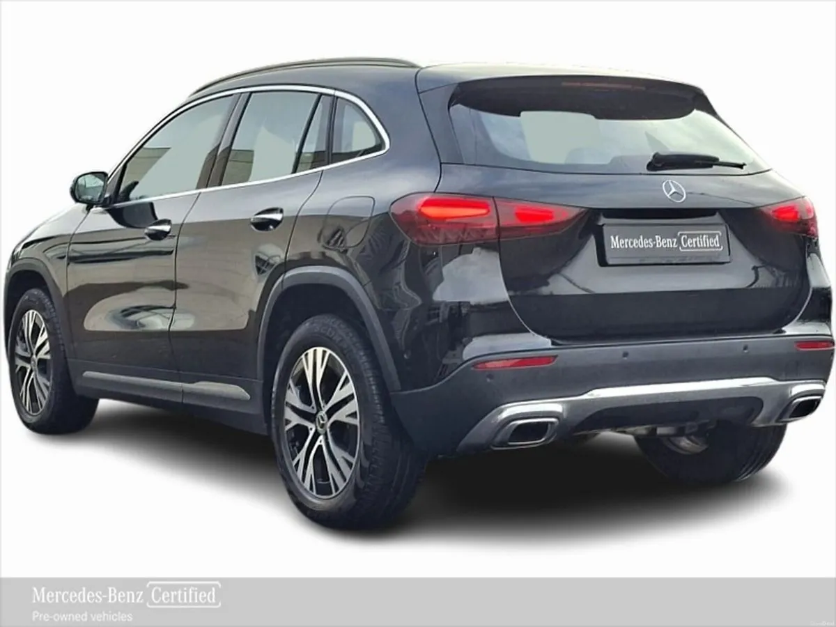 Mercedes-Benz GLA GLA180 Auto Progressive - Image 3