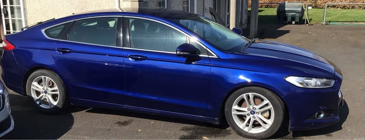 Ford Mondeo 1.5 Zetec 5door - Image 4