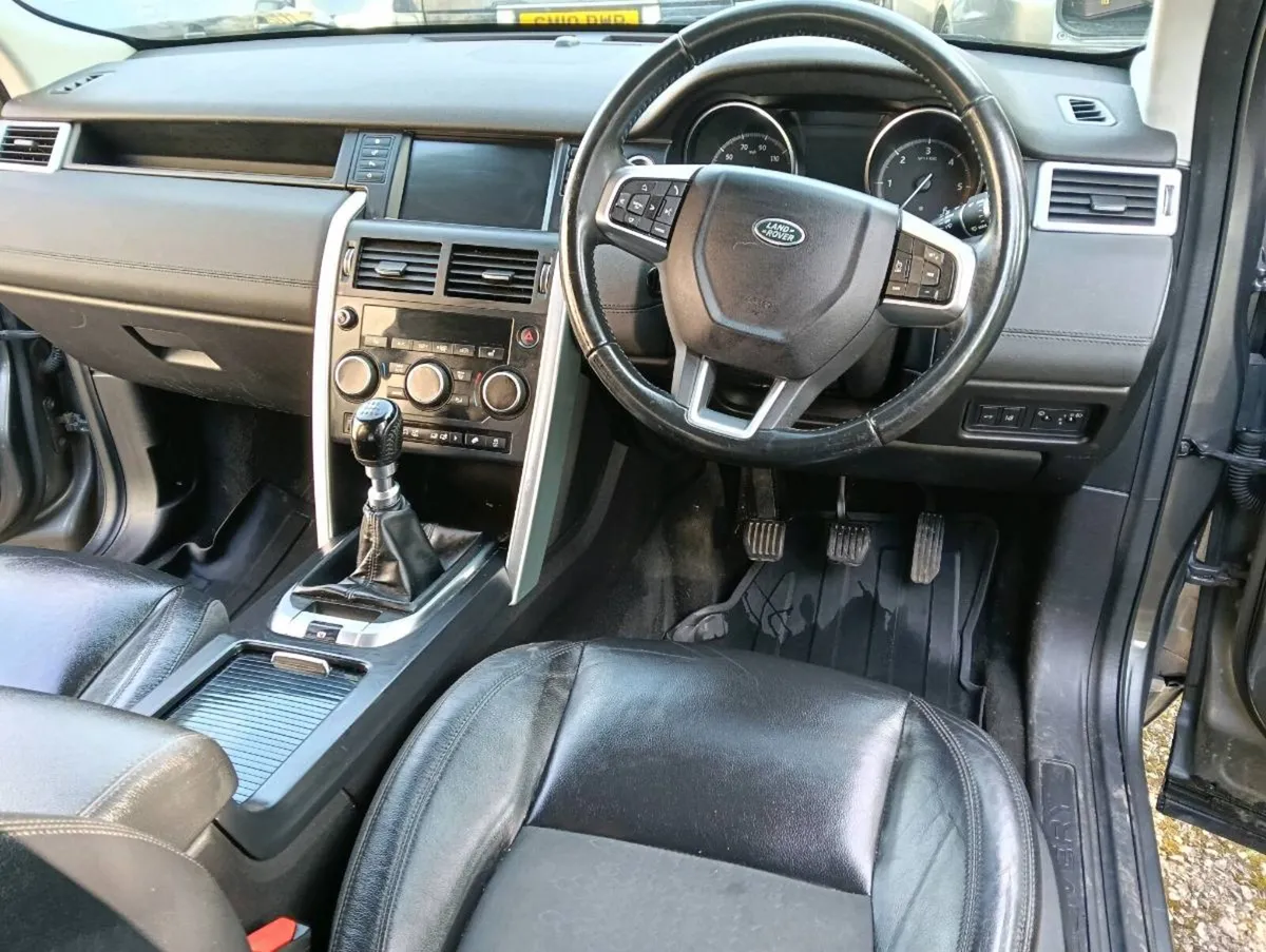 2016 Discovery Sport - Low Mileage - 7 Seats - Image 5