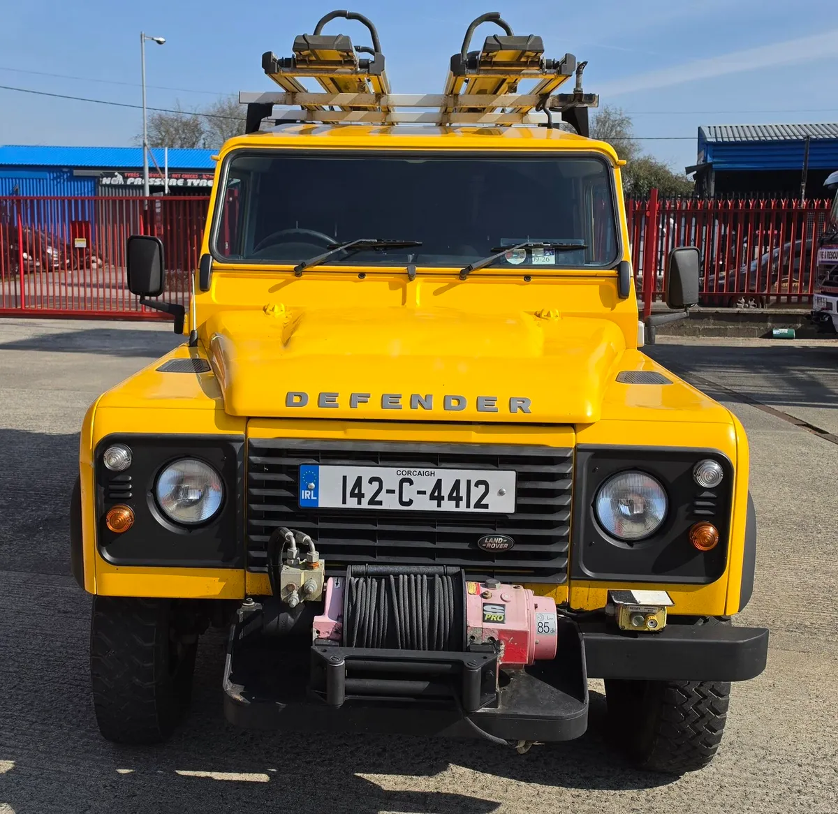 Land Rover Defender 110 - Image 3