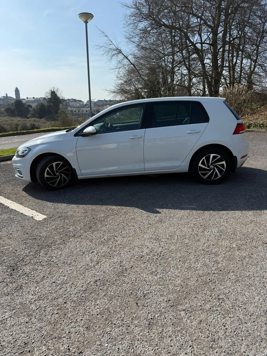 2020 VW Golf 1.6d - Image 3