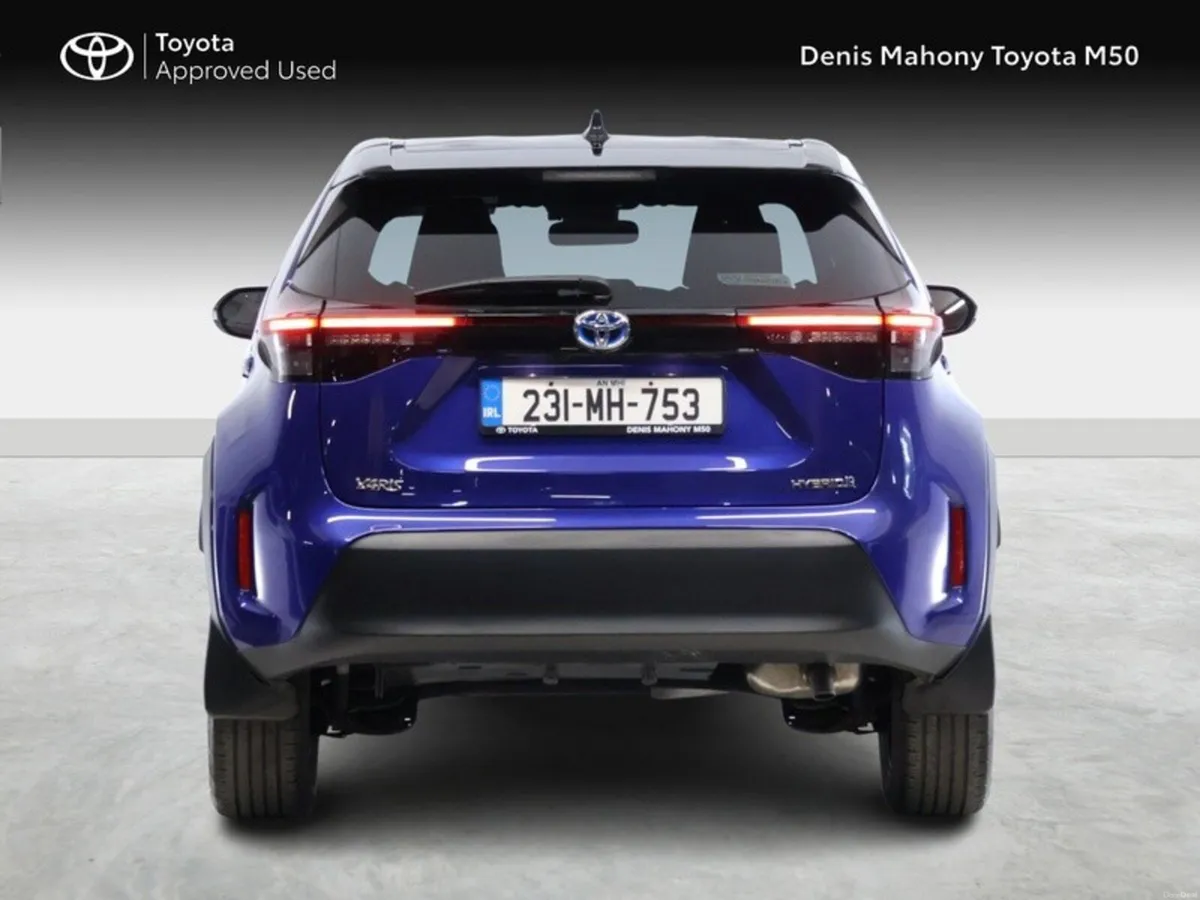 Toyota Yaris Cross Luna Sport Hybrid - Image 4