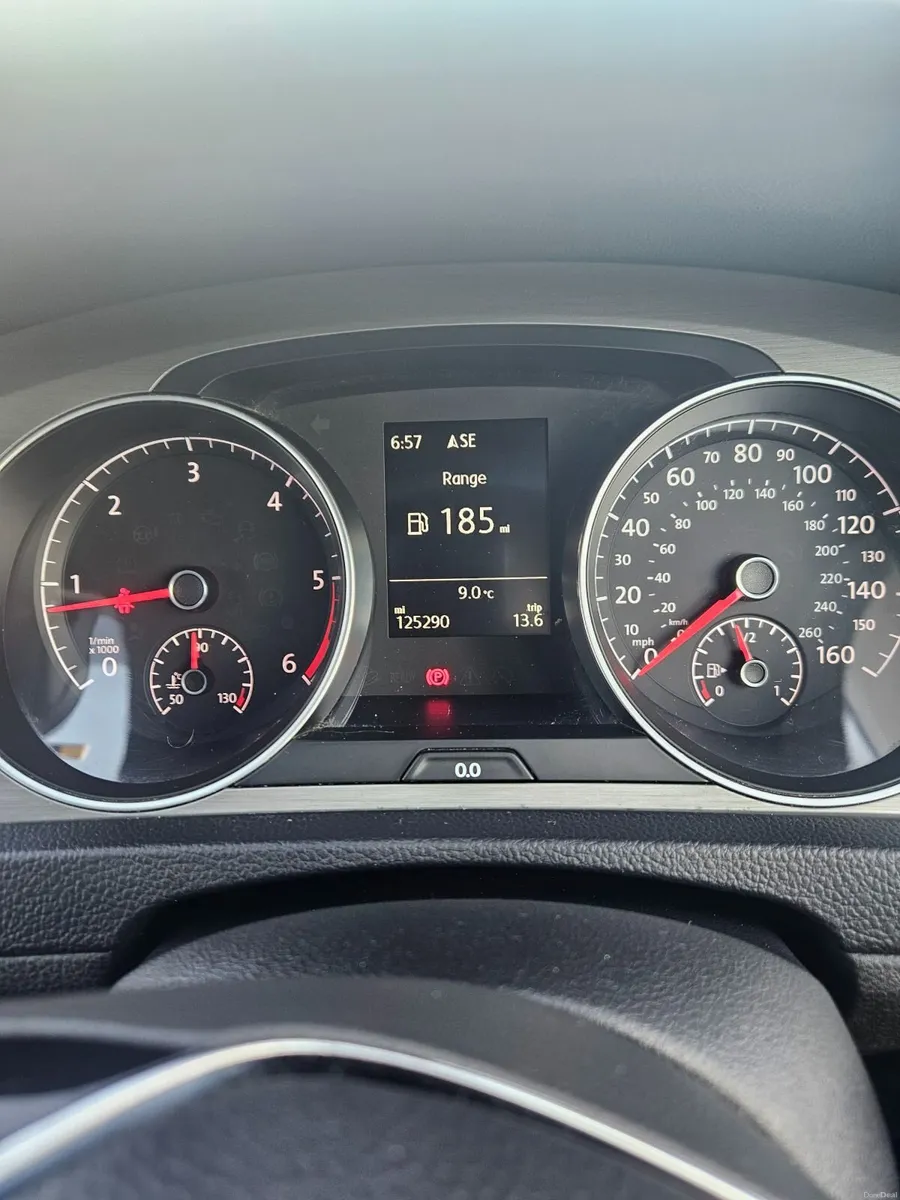 Volkswagen Golf 2016 - Image 4