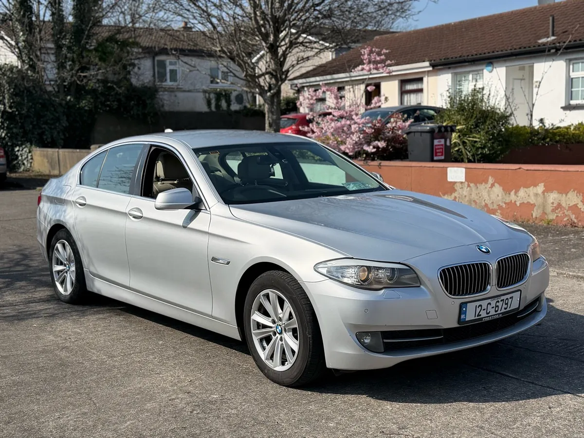 Bmw 520d 2012 - Image 1