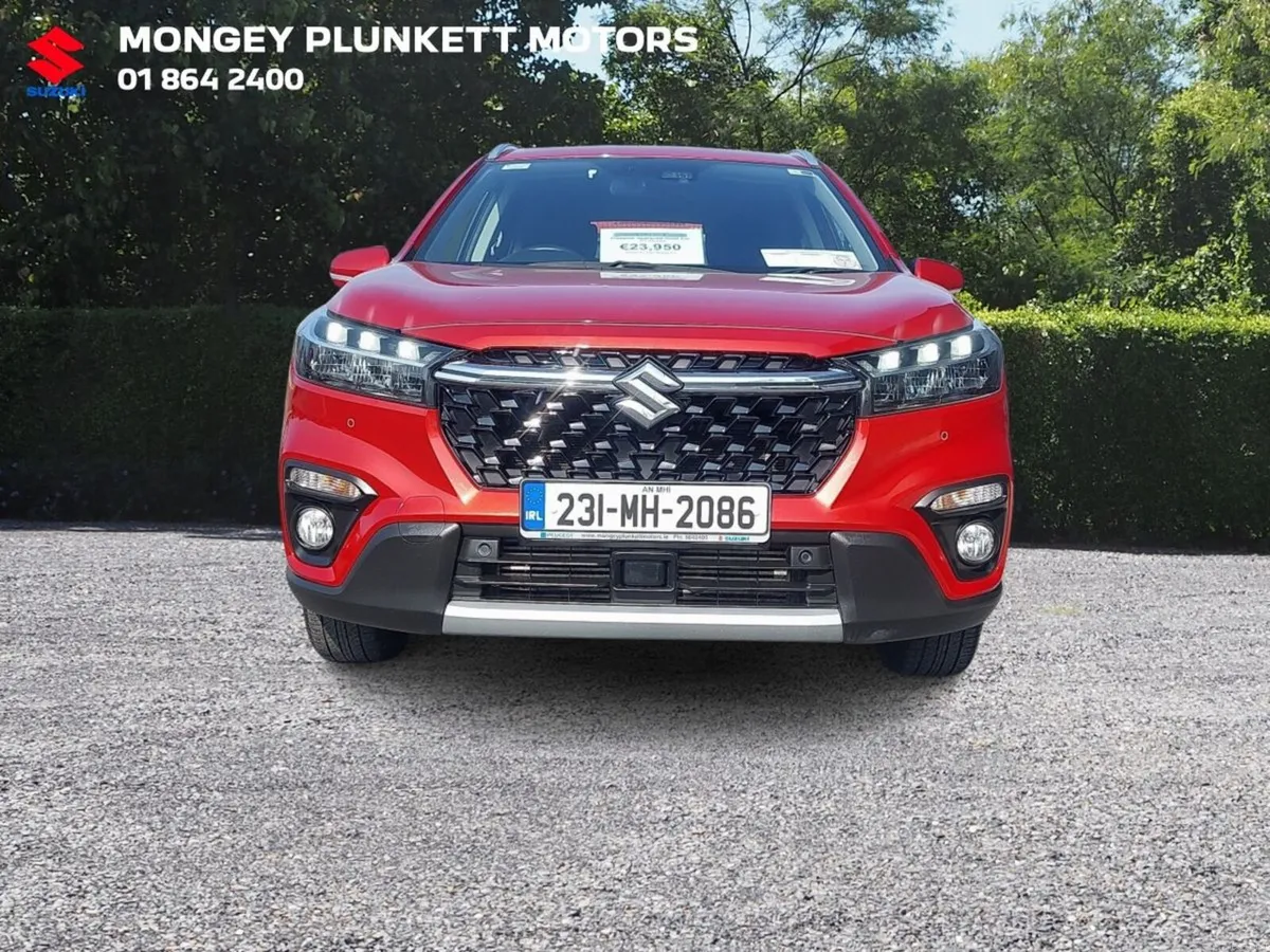 Suzuki S-CROSS Motion 1.4 Mild Hybrid - Image 2