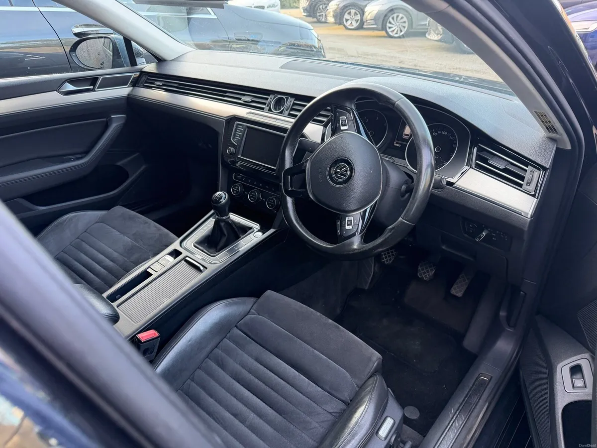 VW Passat 2.0Tdi Estate High Spec - Image 2
