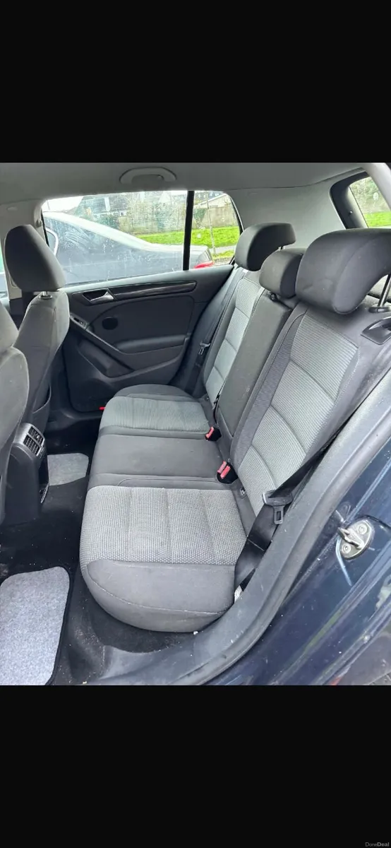 Volkswagen Golf 2011 - Image 3