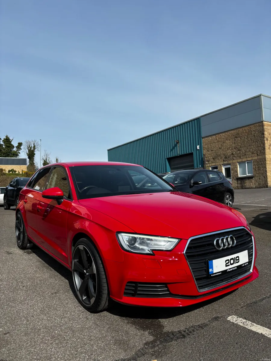 Audi A3 2019 - Image 2
