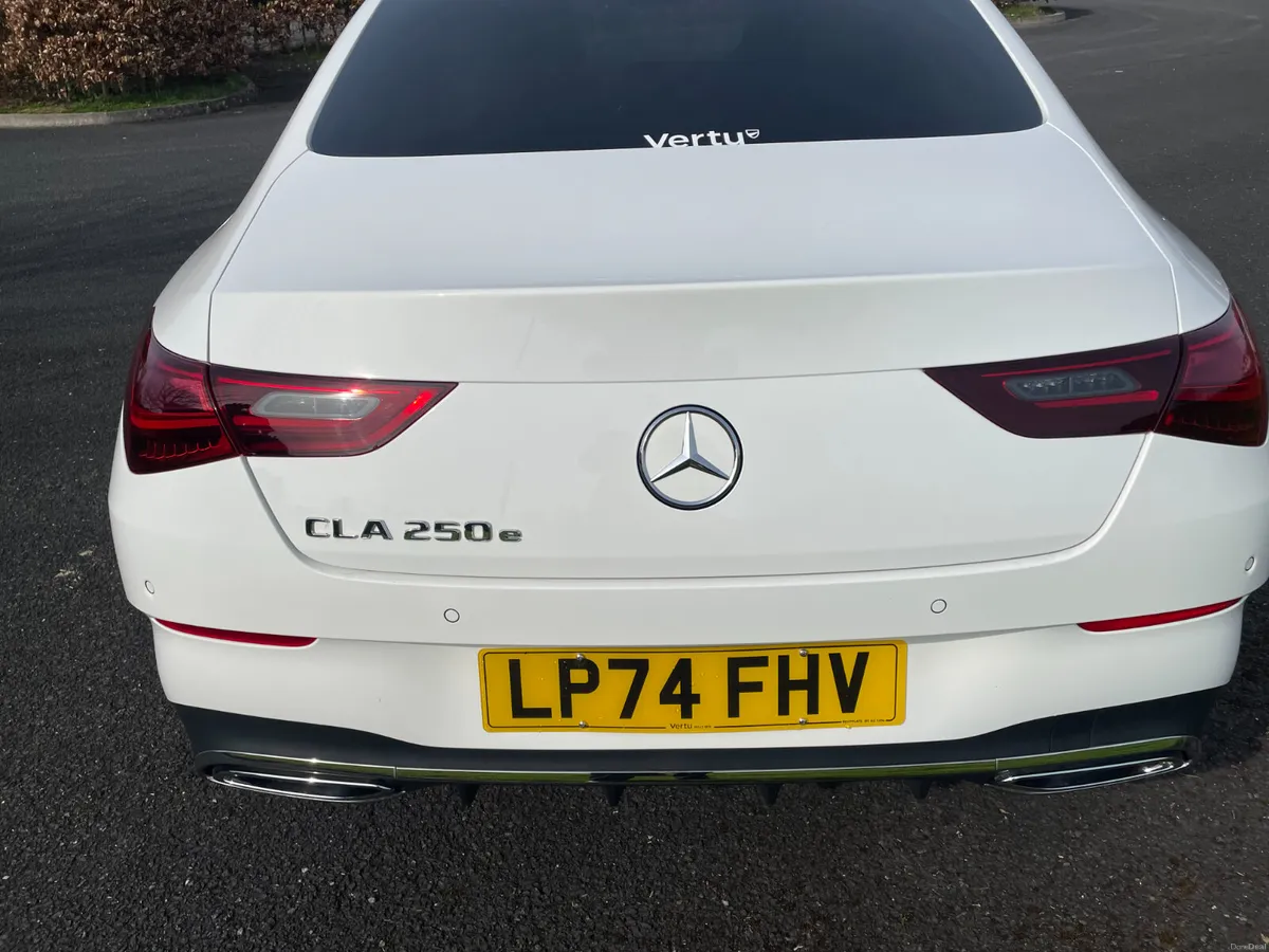 Mercedes-Benz CLA 2025AMG LINE4DCOUPE - Image 4