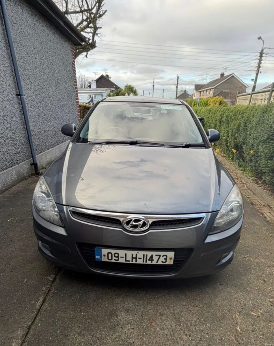 Hyundai i30 2009 - Image 1
