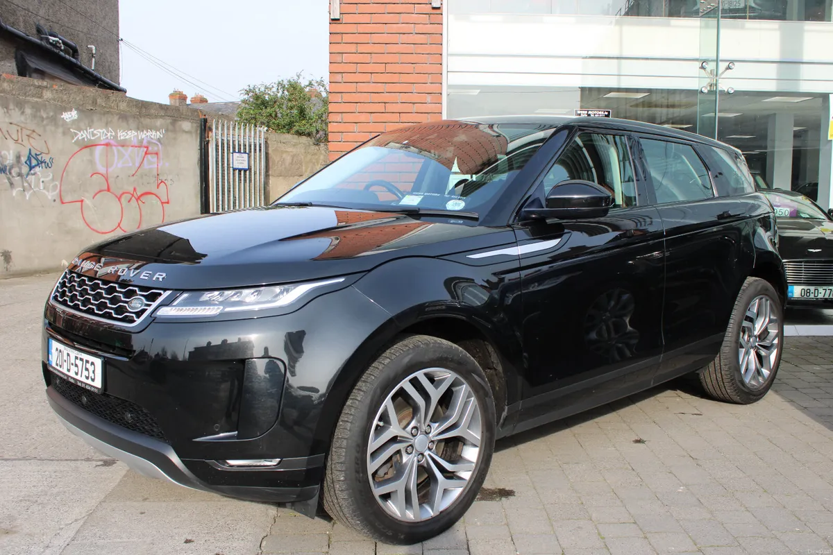Range Rover Evoque 2020 2.0L D AUTO 4X4 PAN ROOF - Image 3