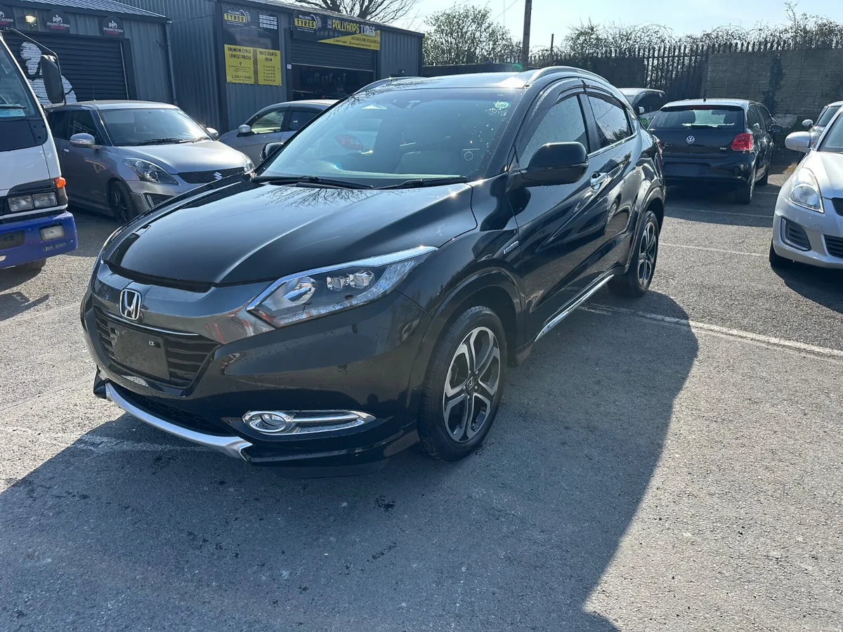 2015 HONDA VEZEL BIEGE LEATHER INTERIOR FRESH NCT - Image 2