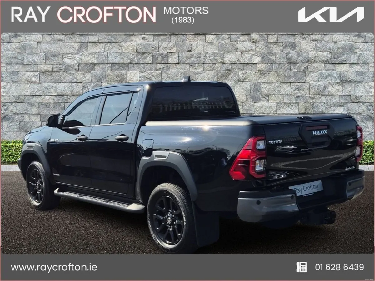 Toyota Hilux Hilux Invincible X Mhev 4Wd A  Invinc - Image 4