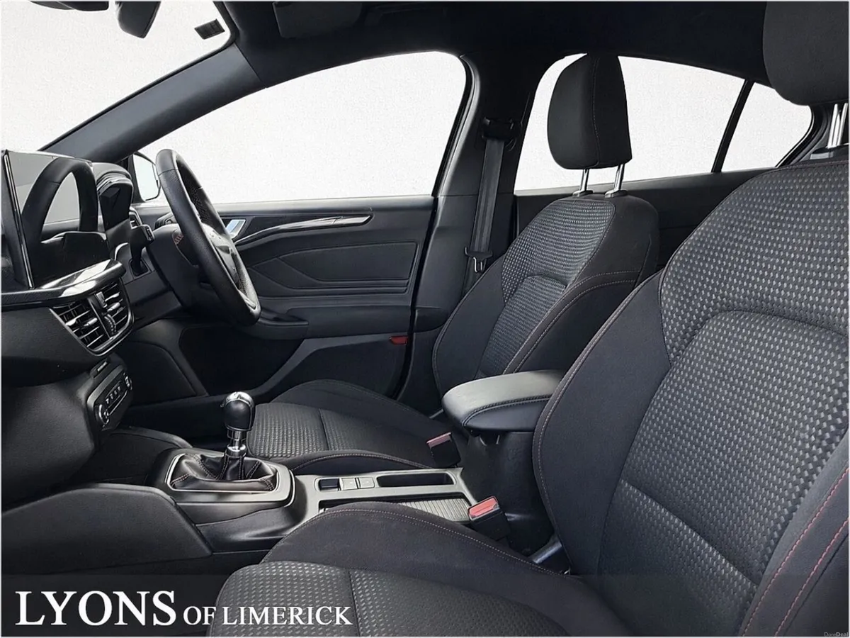 Ford Puma 1.0L EcoBoost Hybrid 125PS Titanium - Image 4