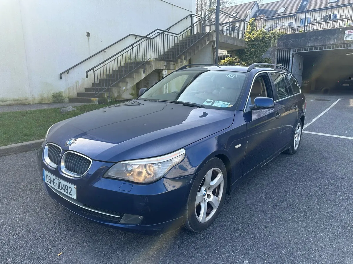 BMW 520D TOURING 6 SPEED MANUAL - Image 2