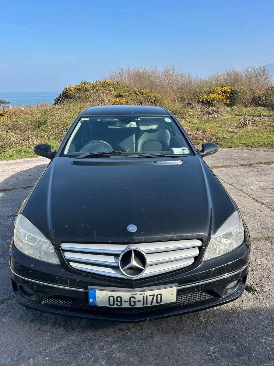 Mercedes-Benz C-Class 2009 - Image 1