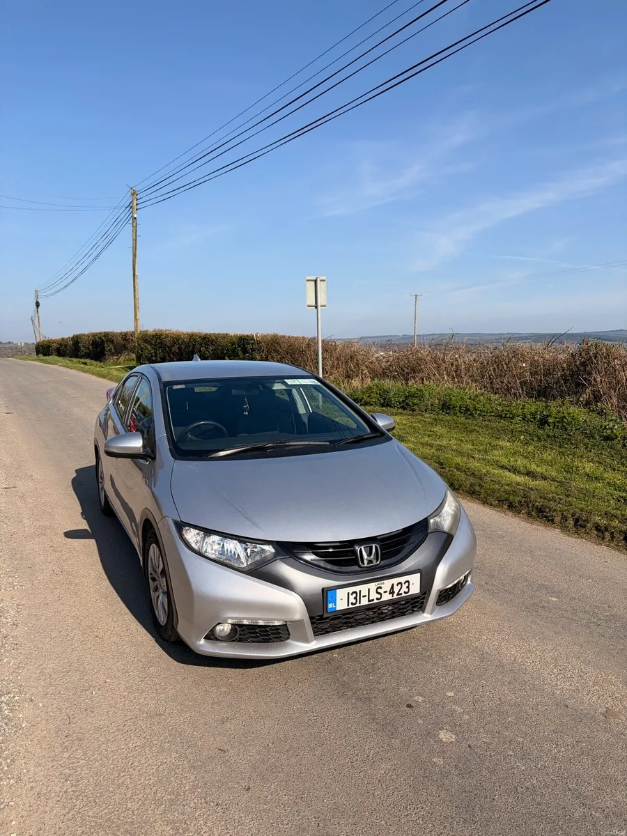 Honda civic - Image 4