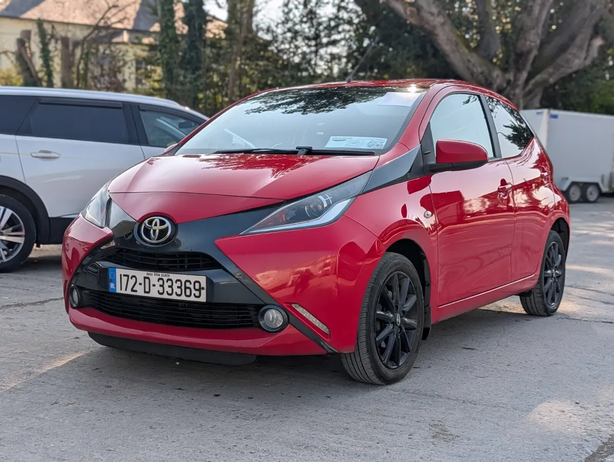 2017 Toyota Aygo 1.0 Petrol x-play - Image 2