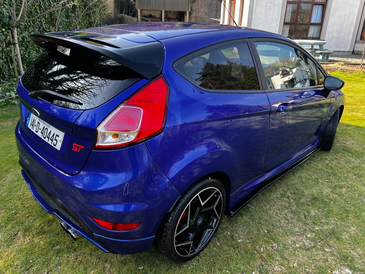Fiesta st - Image 4