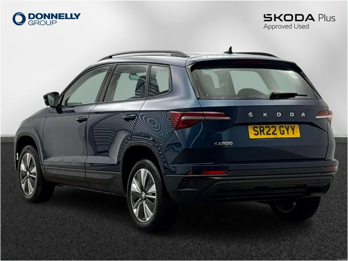 Skoda KAROQ Estate SE Drive - Image 3