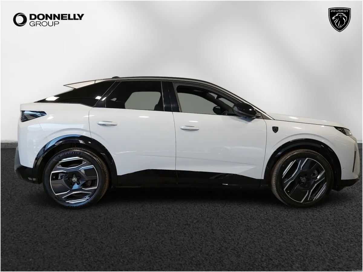 Peugeot 3008 E- Electric Estate GT - Image 3