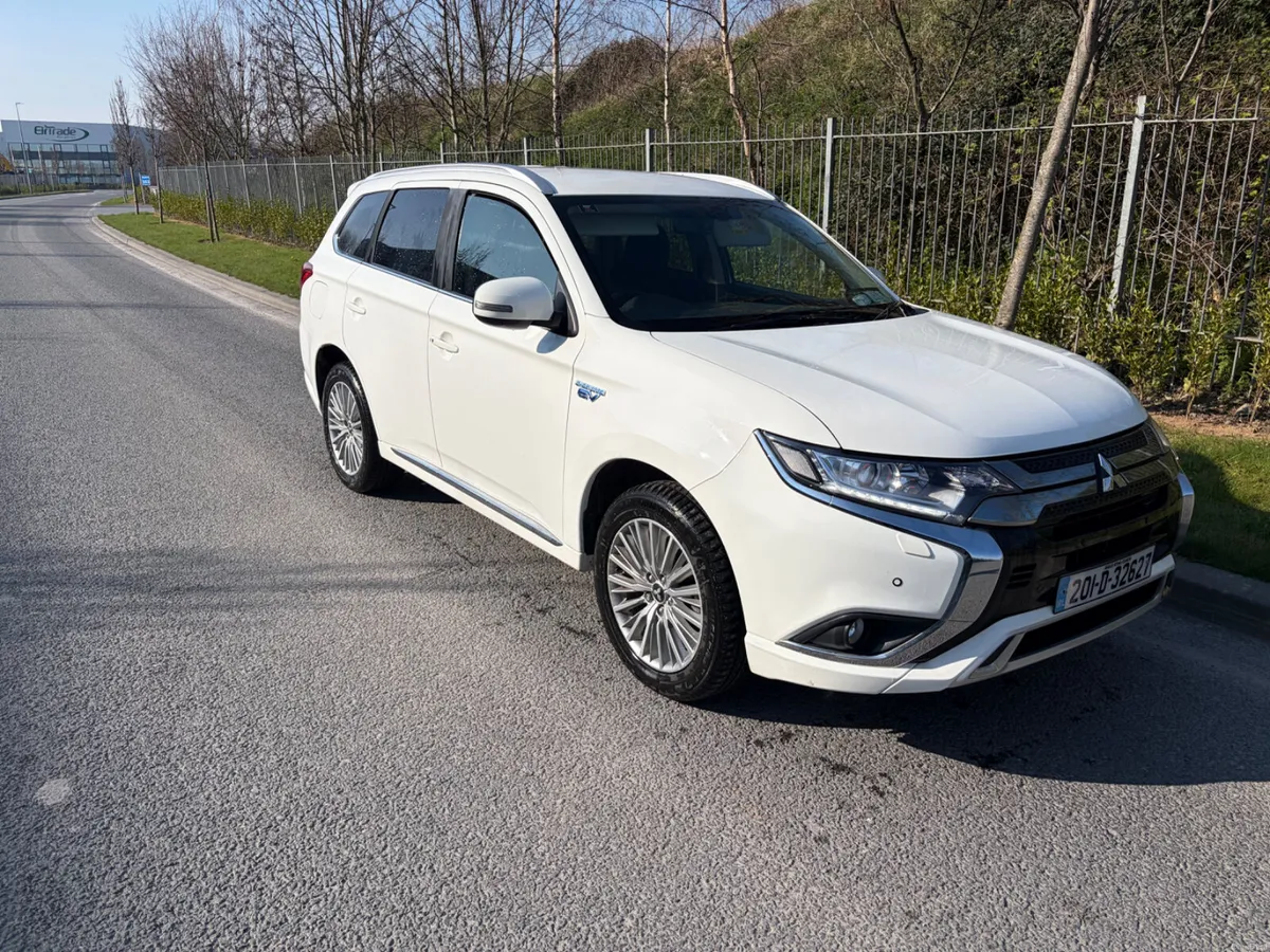 Mitsubishi Outlander 2020 LOW  LOW MILES - Image 1