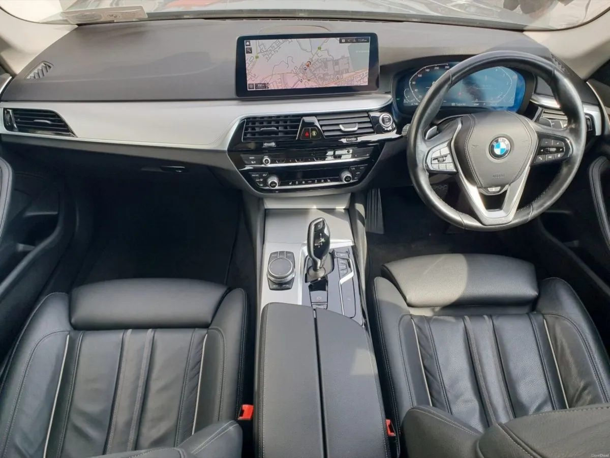 BMW 5-Series 520d SE - Image 4