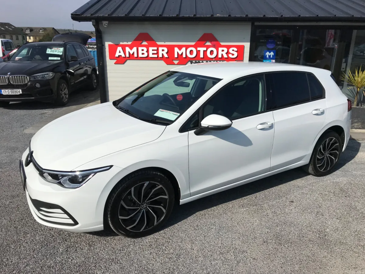 2024 VW GOLF 2.0 L TURBO DIESEL AUTO - Image 1