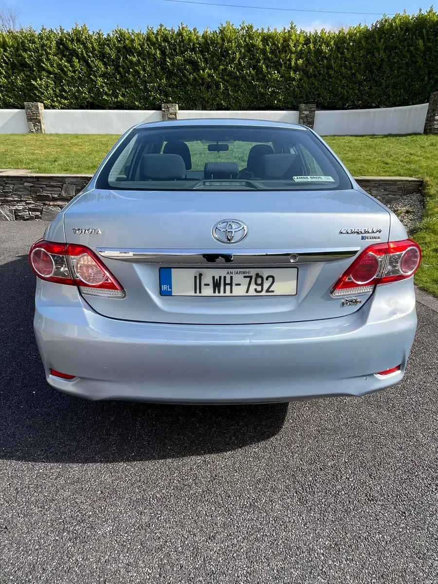 Toyota Corolla 2011 - Image 3
