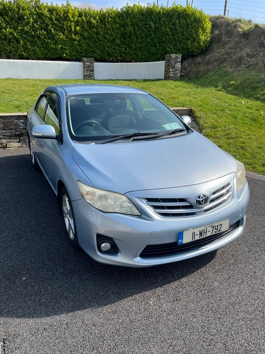 Toyota Corolla 2011 - Image 1