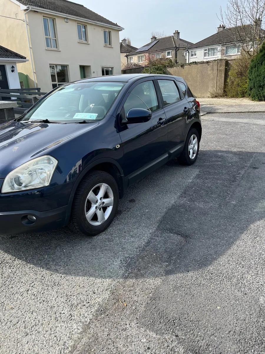 Nissan Qashqai 1.6 petrol 2008 - Image 1