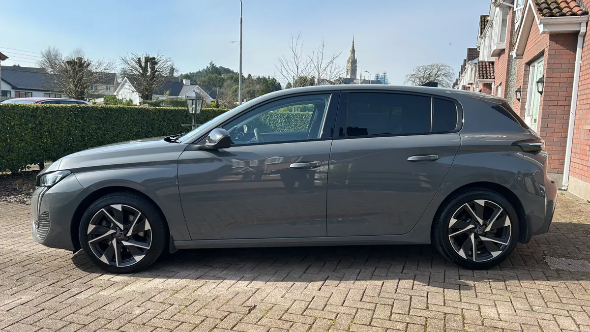Peugeot 308 1.5 hdi Automatic - Image 5
