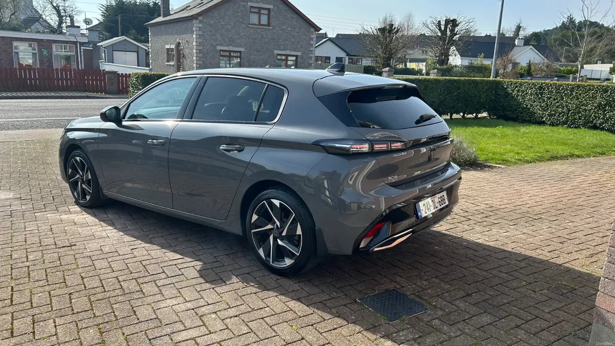 Peugeot 308 1.5 hdi Automatic - Image 6