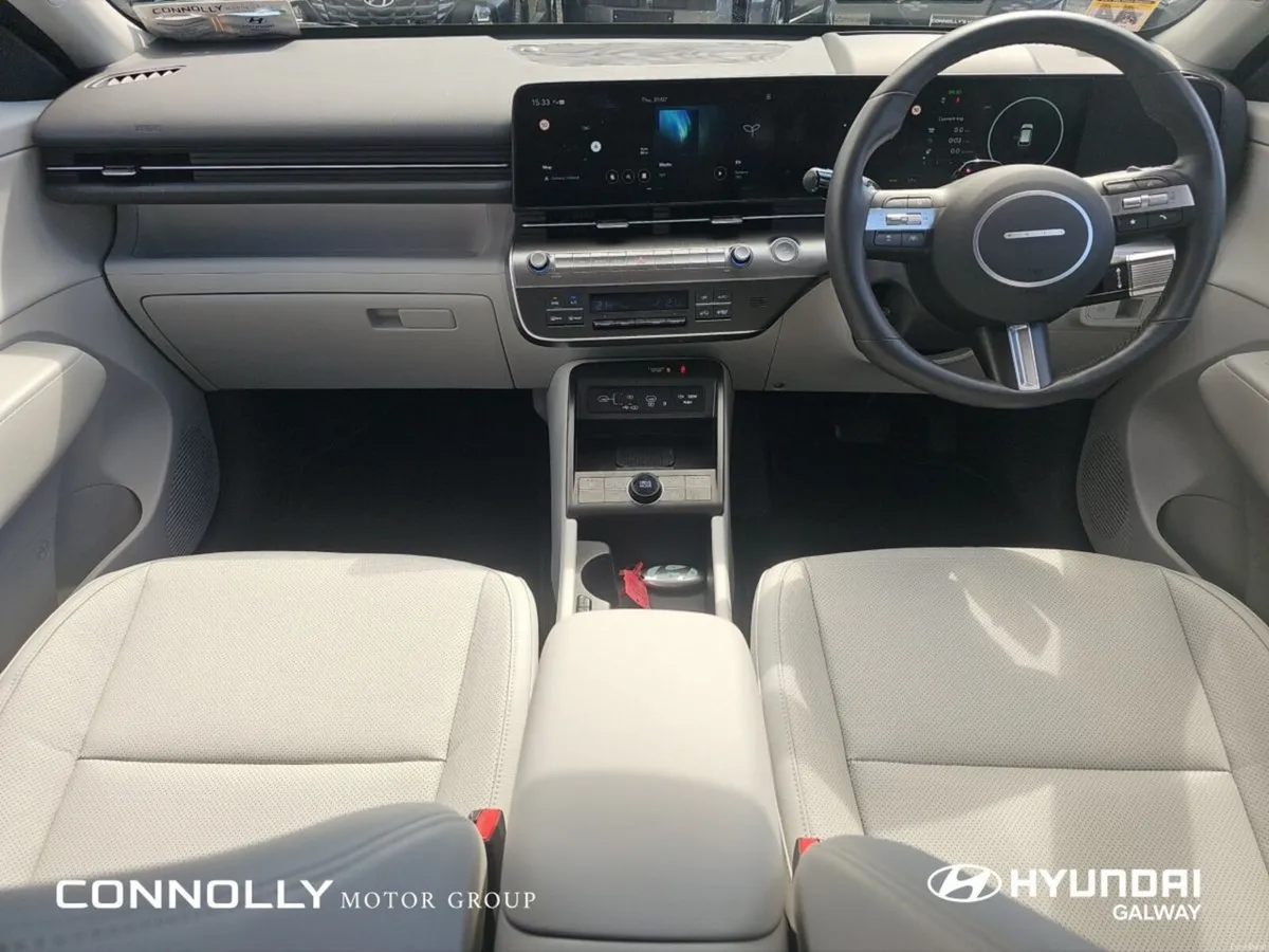 Hyundai KONA EV Platinum 65kWh ** DEMO SALE ** - € - Image 4