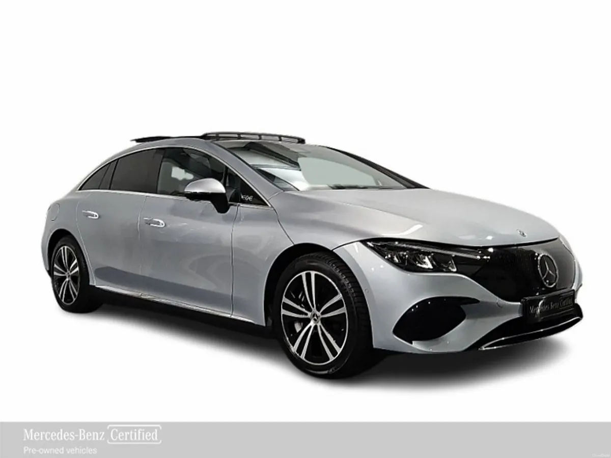 Mercedes-Benz EQE 300 with Panoramic Sunroof/Diamo - Image 2
